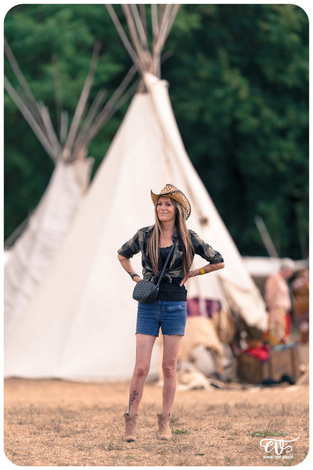 FESTIVAL POW WOW